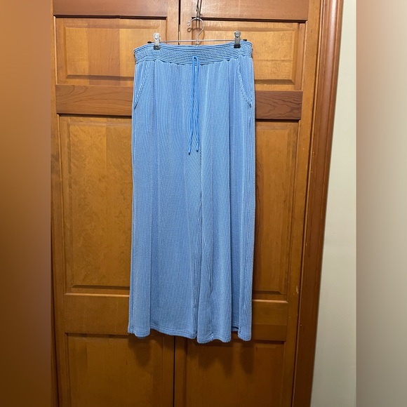 Umgee Blue Knit Wide-Leg top/pant set - Picture 3 of 7
